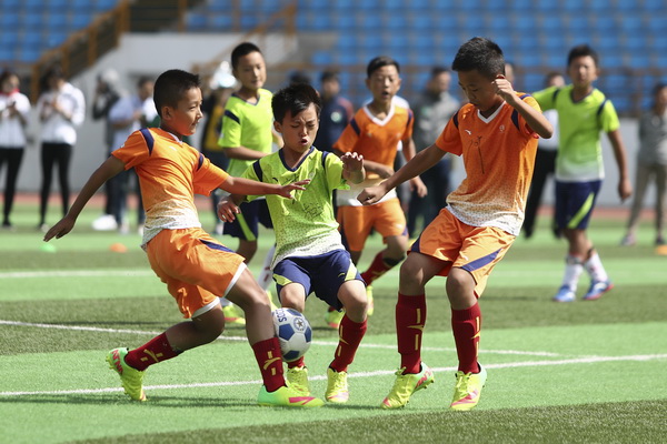 大逆转！阿根廷男排险胜芬兰 国际排联发文致敬德切科 世锦赛创纪录