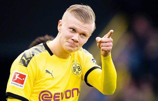 西甲半场：瑟洛特双响，维纳斯造险，马竞2-0奥维耶多